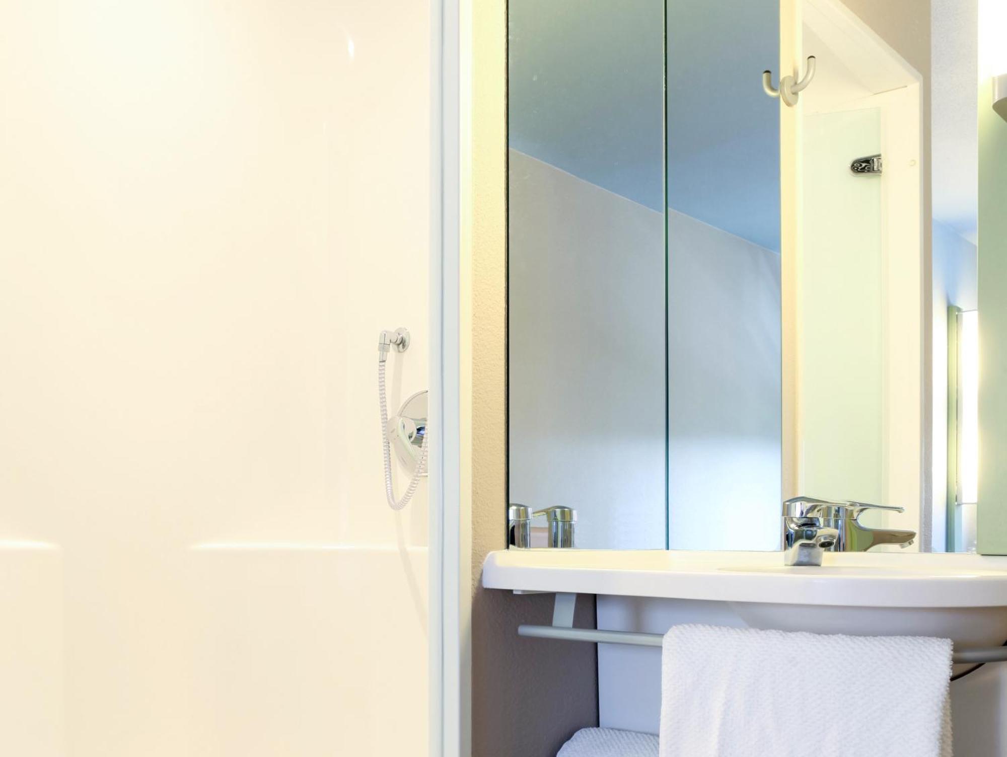 Ibis Budget Luebeck City Sued Exterior photo